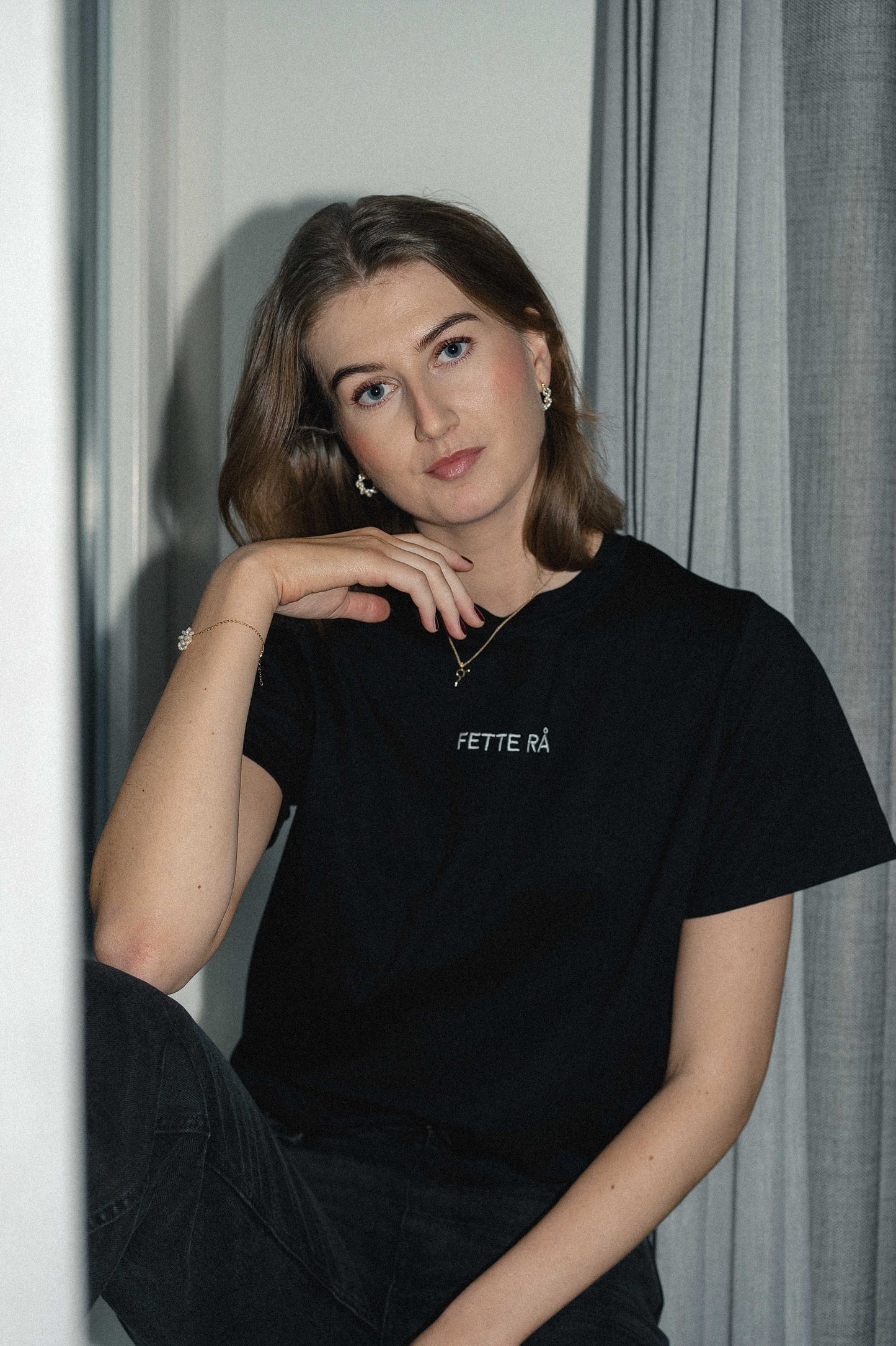 Lyng Fette Rå T-skjorte - Sort