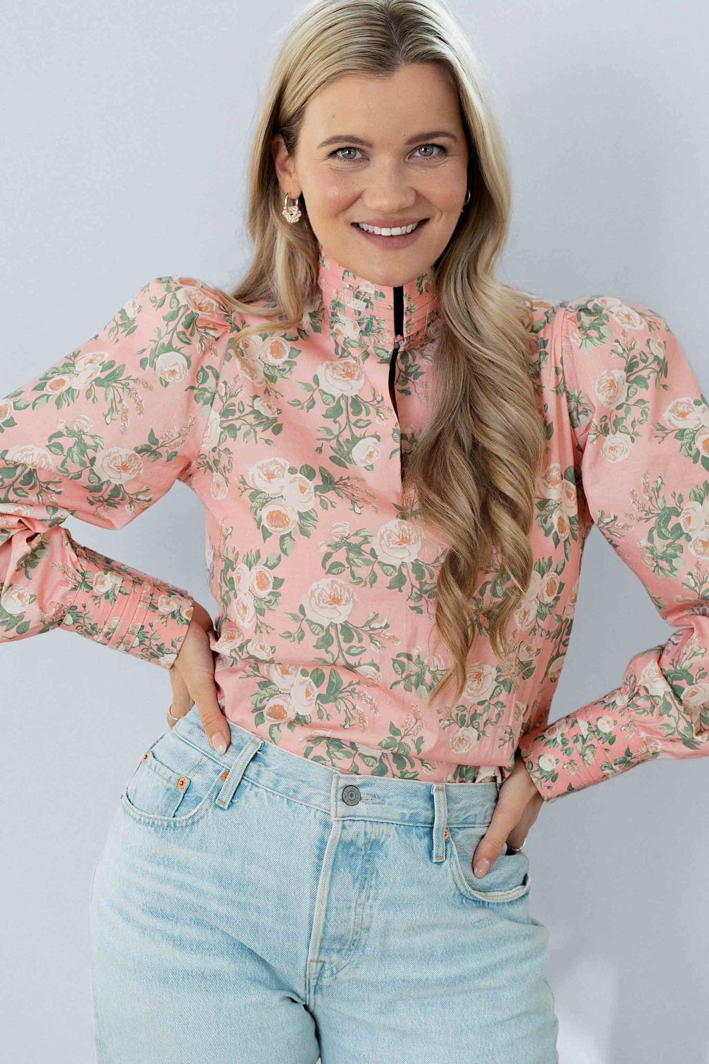 Drømmebluse - Pink flower- Forhåndssalg