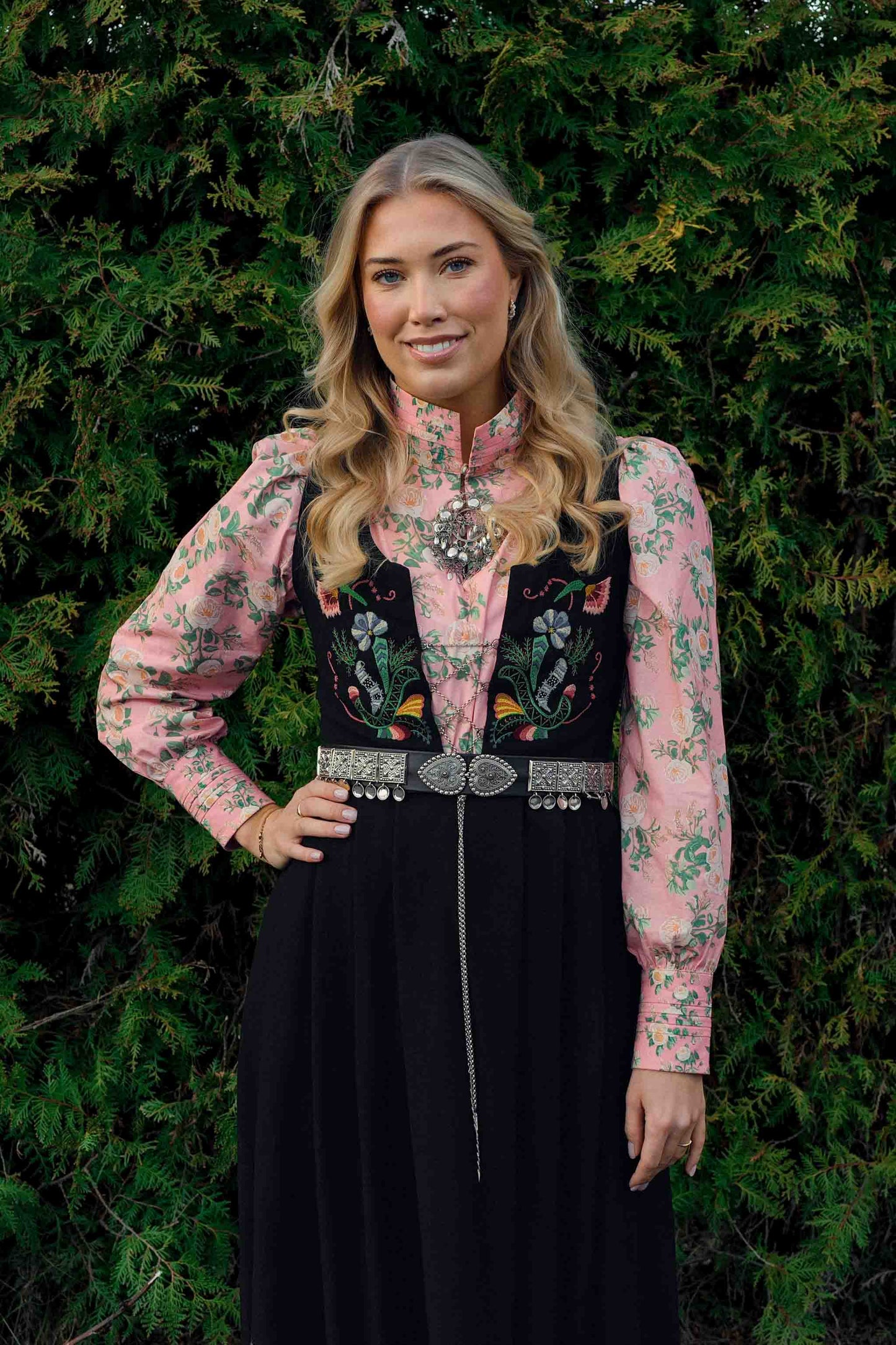 Drømmebluse - Pink flower- Forhåndssalg