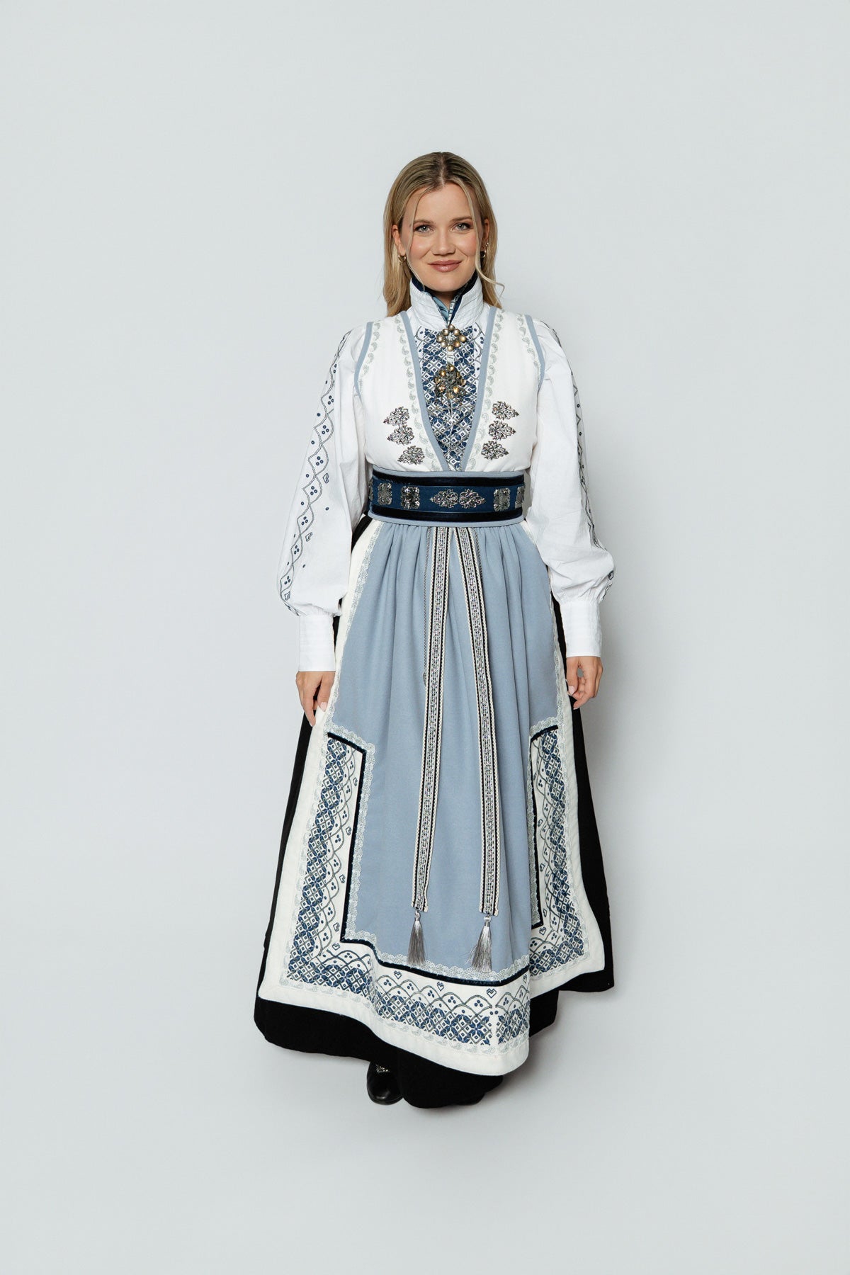 Drømmedrakt - Forhåndssalg